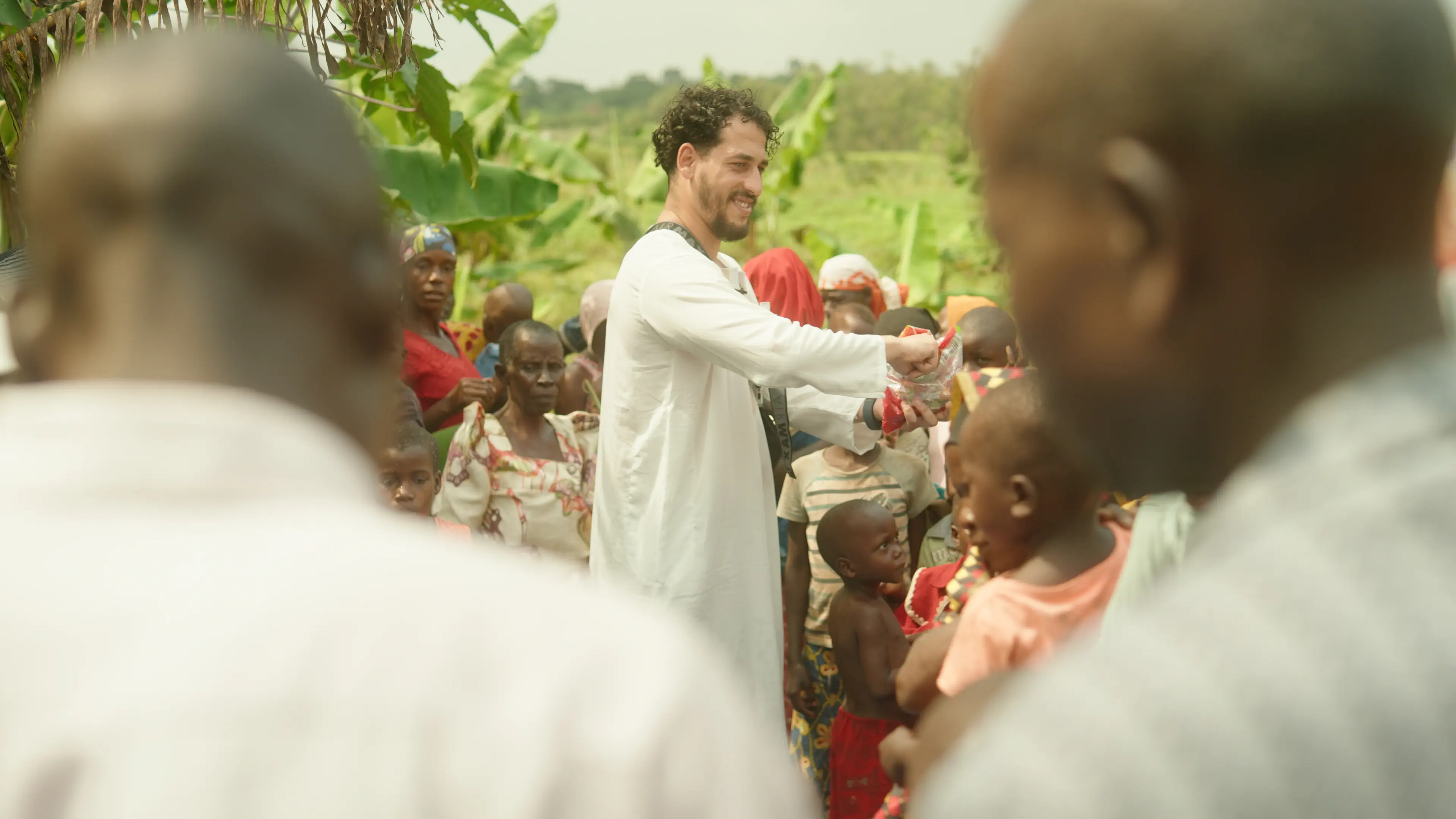 Background image of good people doing good things
